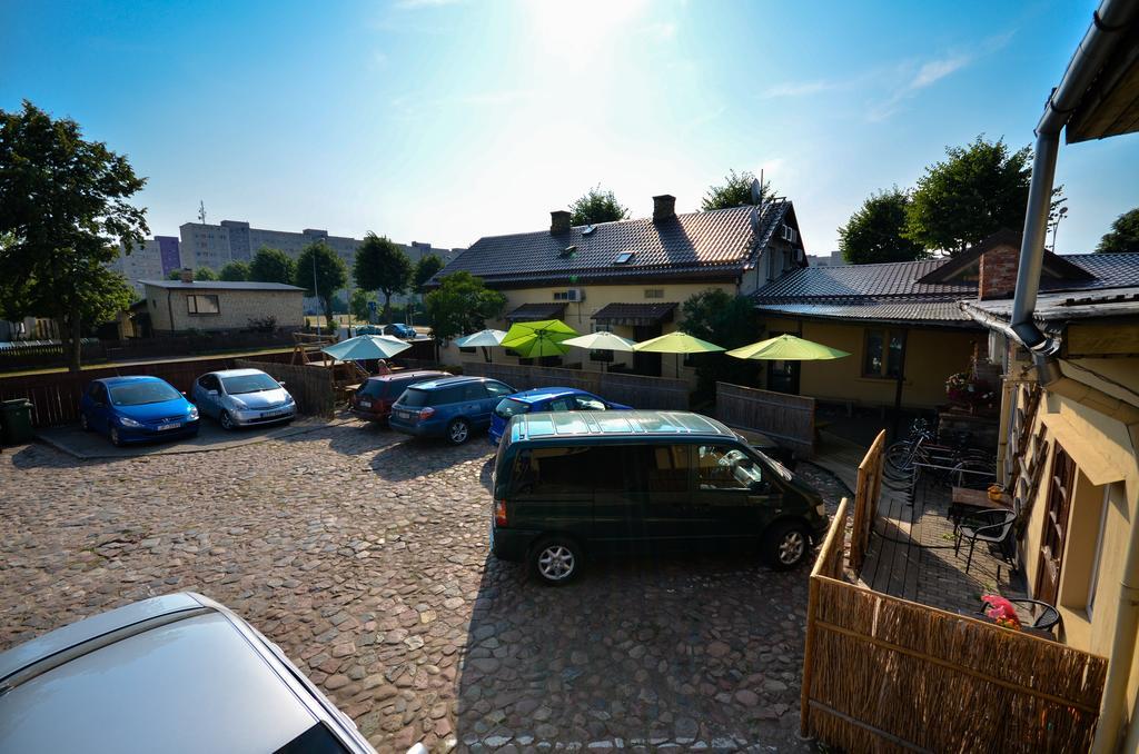 Hotel Veldzes Nams Ventspils Exterior foto